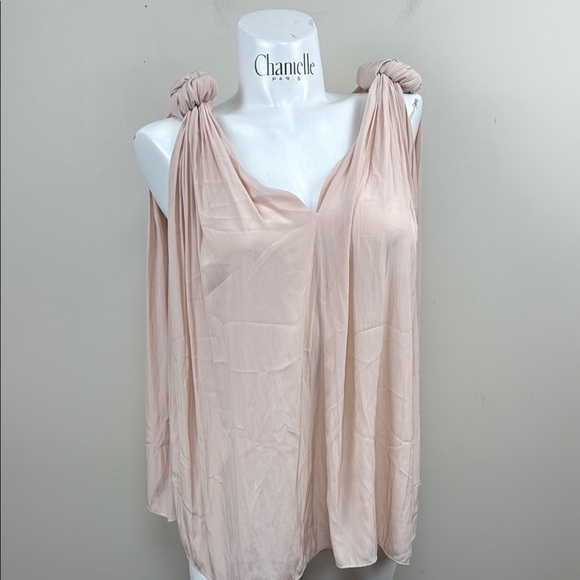 SMYTHE satin powder pink knotted shoulder V neck sleeveless blouse medium Vguc - Picture 4 of 11